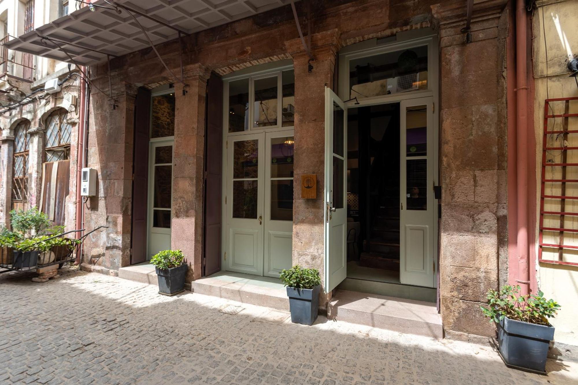 Issa Lesvos Hostel Mytilíni